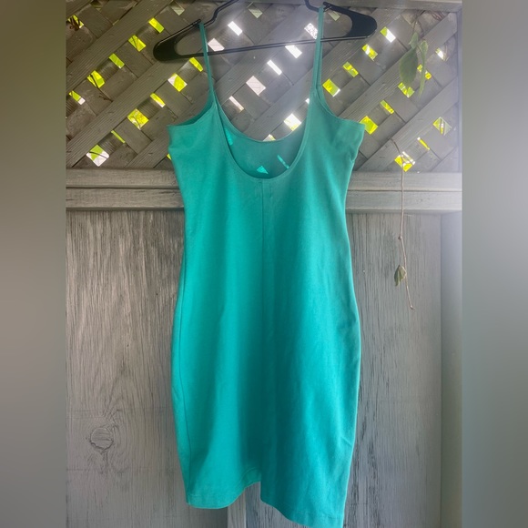 Vintage Turquoise Bodycon Mini Dress - Picture 5 of 6